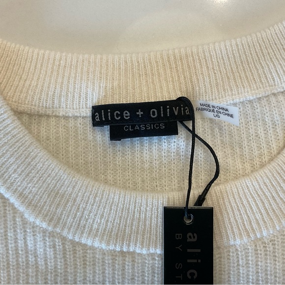 Alice + Olivia Cashmere Sweater-NWT - Picture 4 of 11